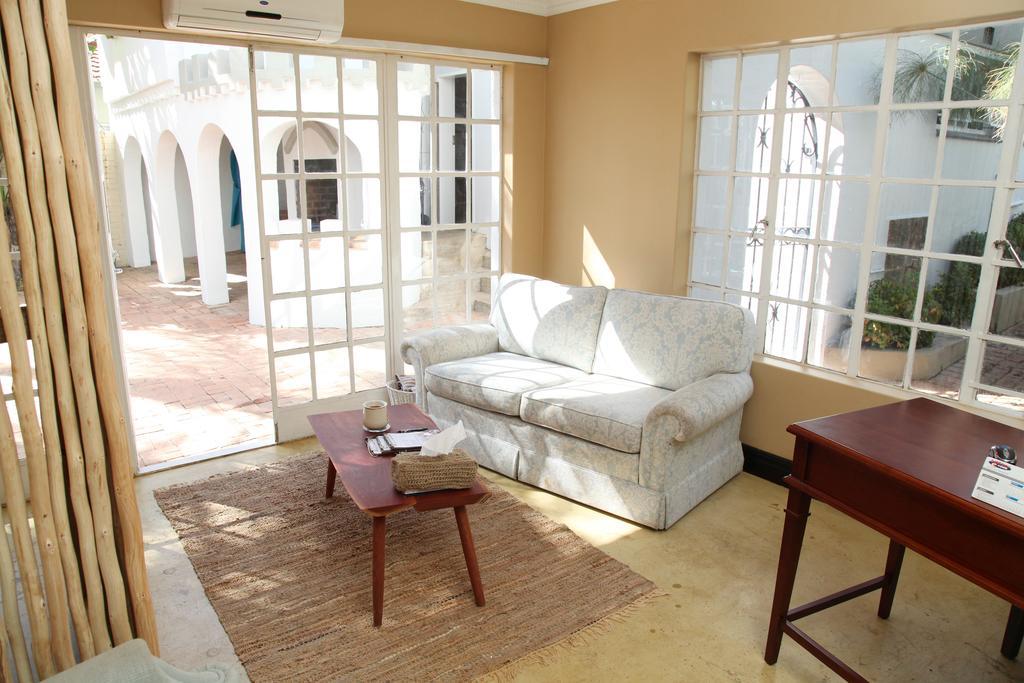 Village Ridge Boutique Stays Pretoria Bagian luar foto