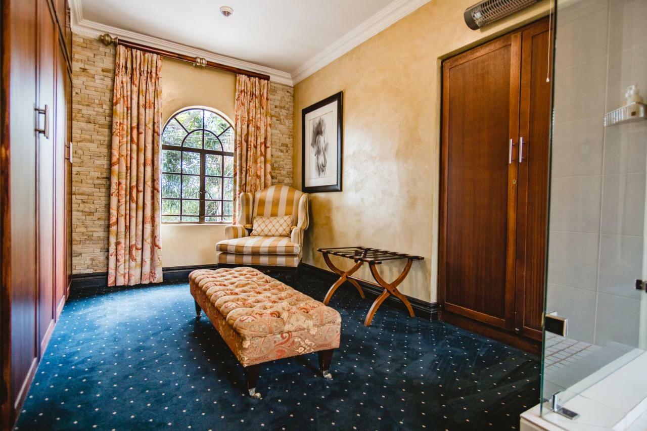 Village Ridge Boutique Stays Pretoria Bagian luar foto