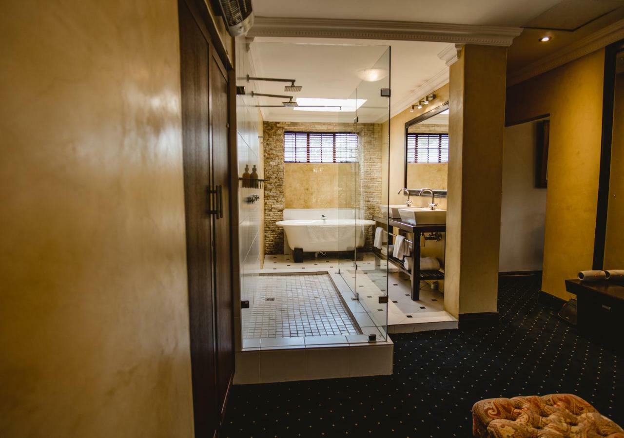 Village Ridge Boutique Stays Pretoria Bagian luar foto