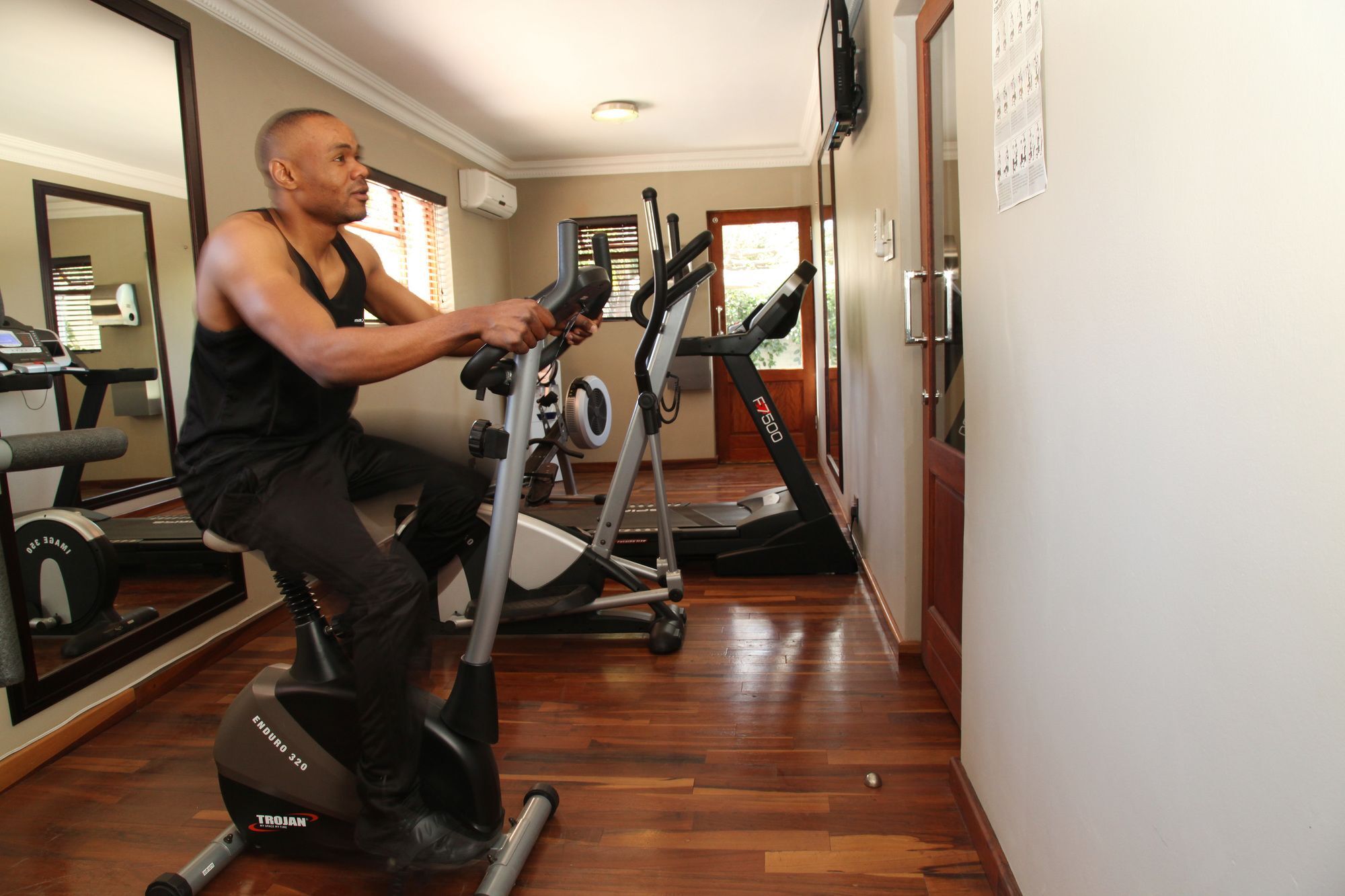 Village Ridge Boutique Stays Pretoria Bagian luar foto