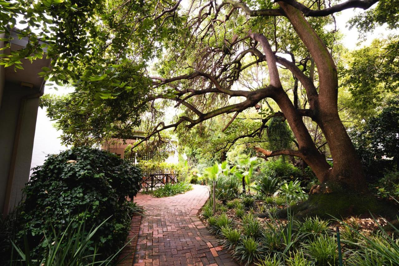 Village Ridge Boutique Stays Pretoria Bagian luar foto